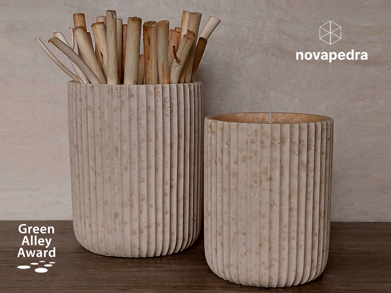Novapedra produces ceramics from organic waste, without using natural gas in the manufacturing process.